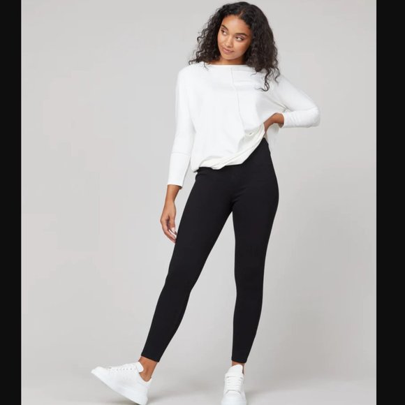 SPANX Pants - SPANX Ankle Leggings